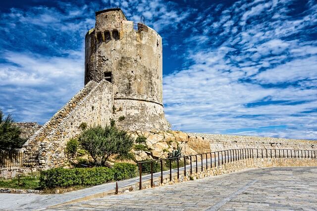 Torre Appiani, Marciana Marina, Isola d'Elba, torre storica, fortificazione, architettura.